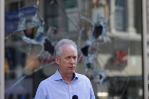 Mayor of City Where Breonna Taylor Was Killed Apologizes for Systemic Racism Against Black People