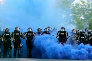 Minnesota State Patrol Banned From Attacking Journalists in Court Settlement