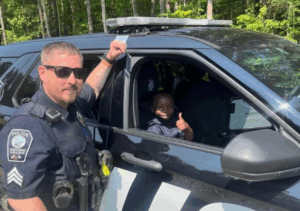 Black Boy’s Heartwarming Police Department Tour Goes Viral