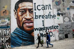 LAPD Officer Cleared of Wrongdoing in Sharing 'You Take My Breath Away' George Floyd Meme