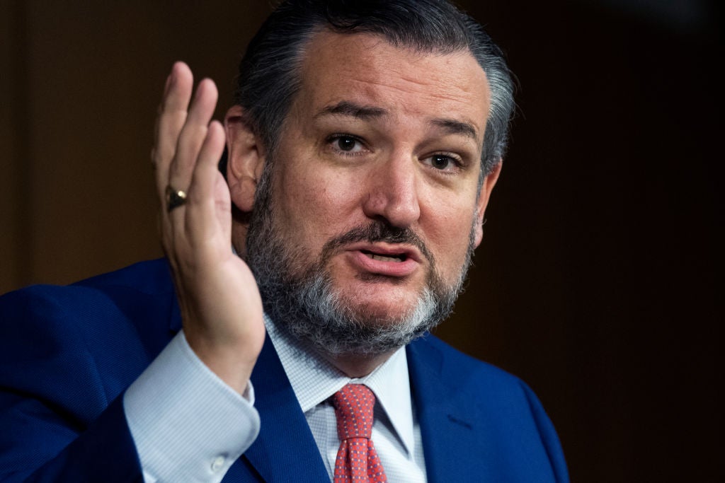 Fully Vaccinated Senator Known as Fat Wolverine Stands With NBA Players Who Refuse to Get Vaccinated