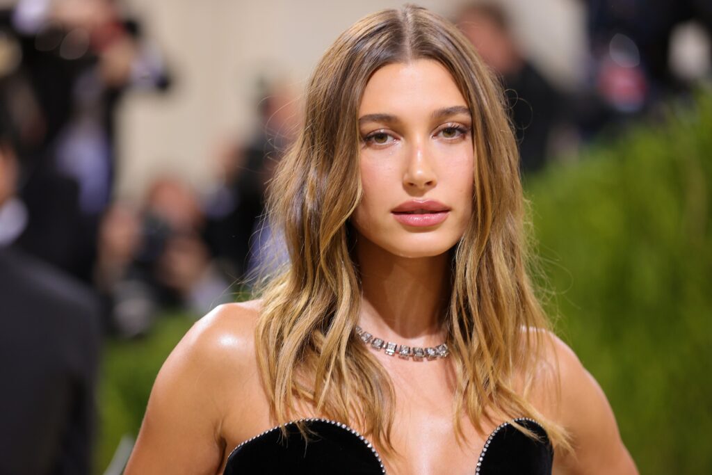 Sorry Hailey Bieber, We Been Doin’ “Brownie Glazed Lips” for Decades