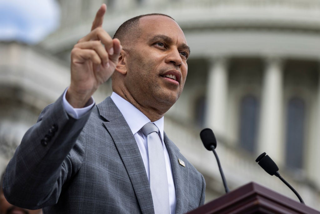 Hakeem Jeffries Might Be Biden’s Only Hope For The Presidency