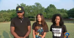 NC Amusement Park Employees Walk Out After Accusing Manager of Racism After 'Nappy-Head' and 'Bunch of Monkeys' Comments