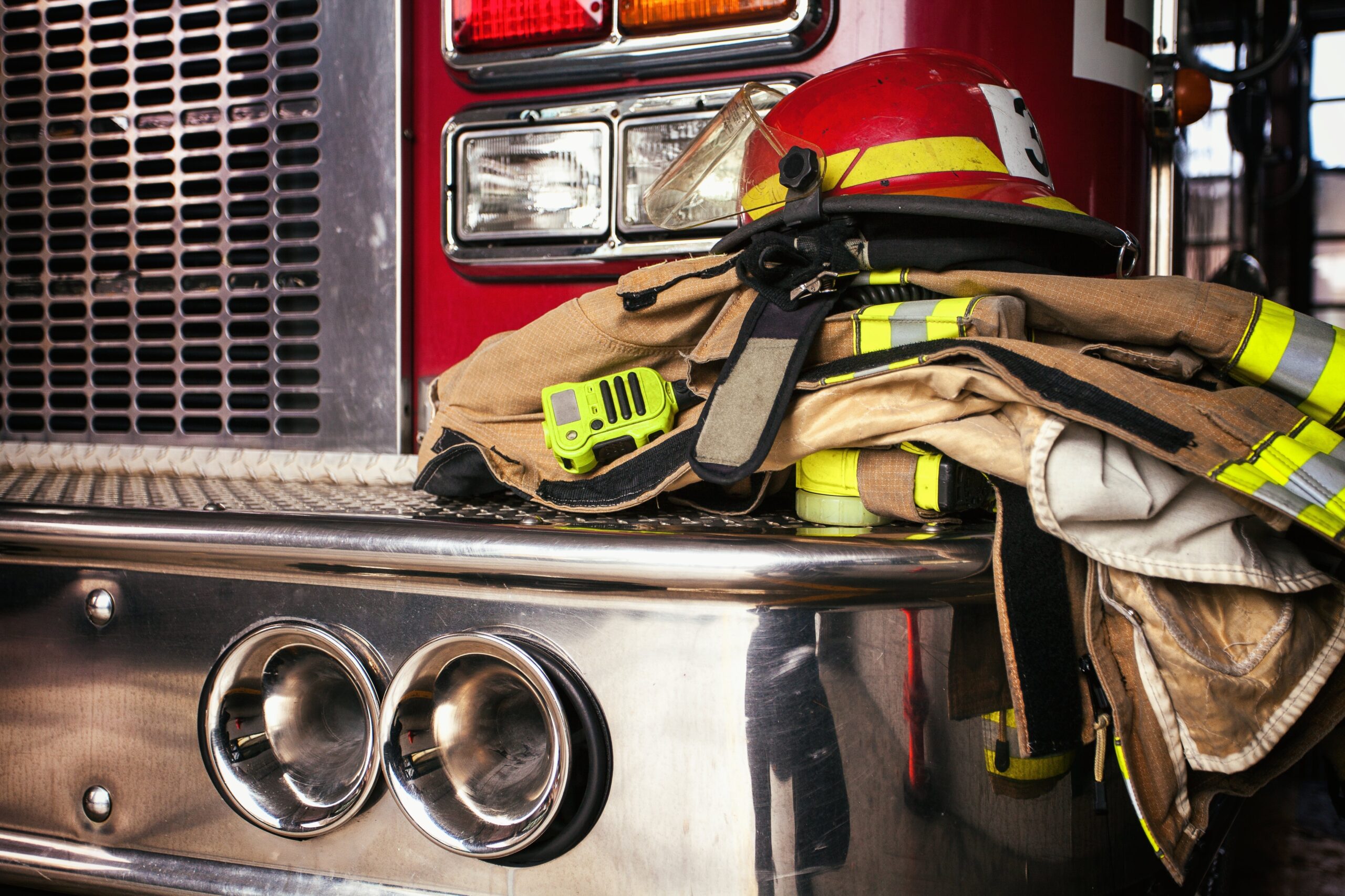 Photo: Shutterstock Firefighter Montreal