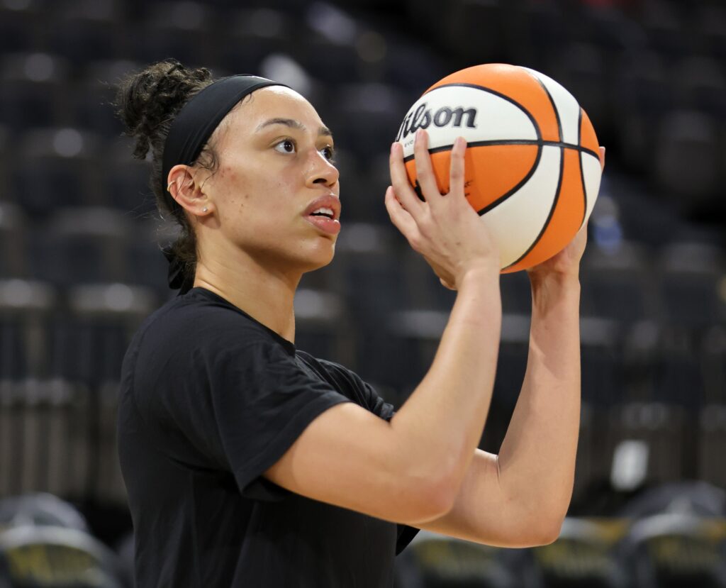 Dearica Hamby Accuses Las Vegas Aces of ‘Unethical’ Treatment in Trade to Los Angeles Sparks