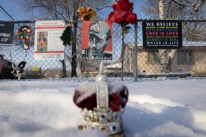 Ex-Police Chief Who Resigned After Daunte Wright Shooting Says Kim Potter Is ‘a Fine Officer’