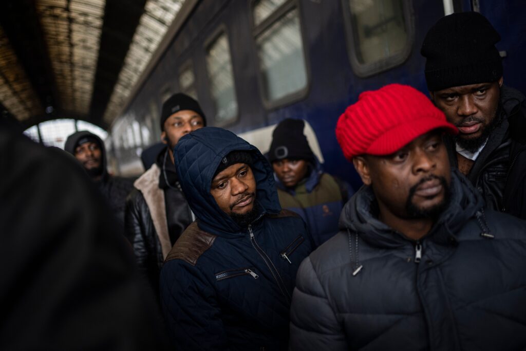 #AfricansInUkraine Reportedly Face Racism and Obstacles Trying to Flee War