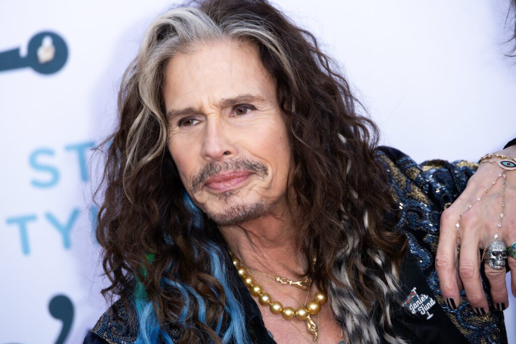 Wait…Aerosmith’s Steven Tyler is Black?? Black Internet Hilariously and Lovingly Responds