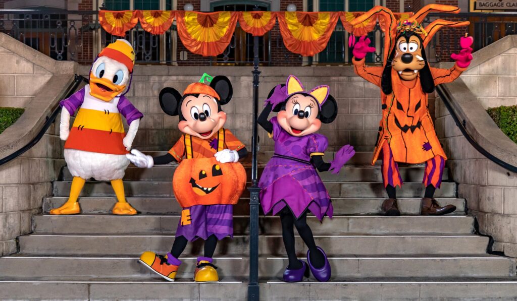 3 Reasons Now Is the Perfect Time to Go to Disneyland—As In Right Now