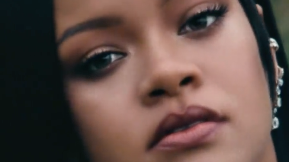 What Should a Woman Smell Like? According to Rihanna, ‘However TF They Want to Feel’