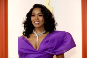 Angela Bassett’s Oscars Loss Has Black Women Once Again Demanding Some Damn Respect