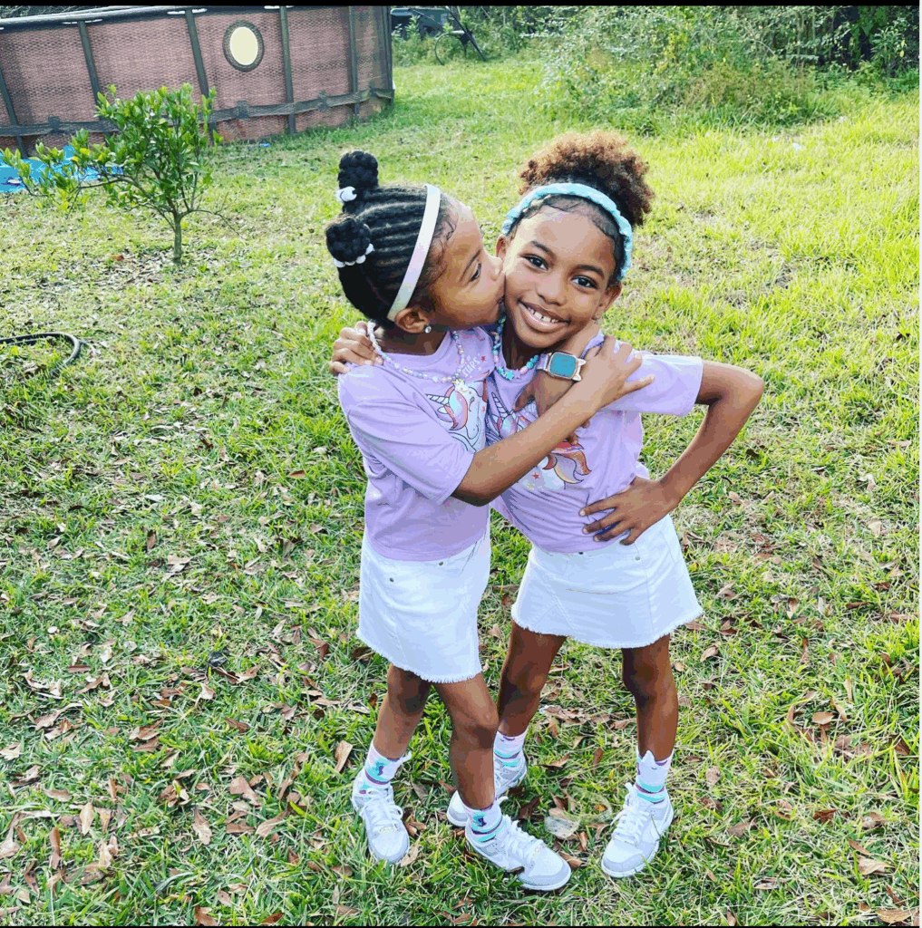 2 Little Sisters go Viral: One is a Lover and the Other Wants to Throw Hands