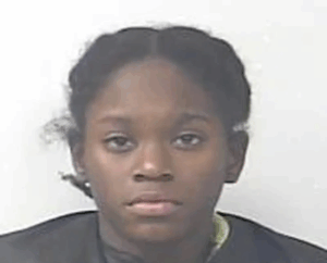 Ouch! Florida Wingstop Worker Allegedly Throws Hot Oil on Customers in Viral Video, But That’s Not All