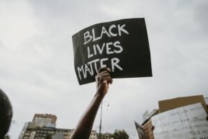 Texas Grand Jury Declines to Indict the 8 Officers Involved in Marvin Scott III's Death