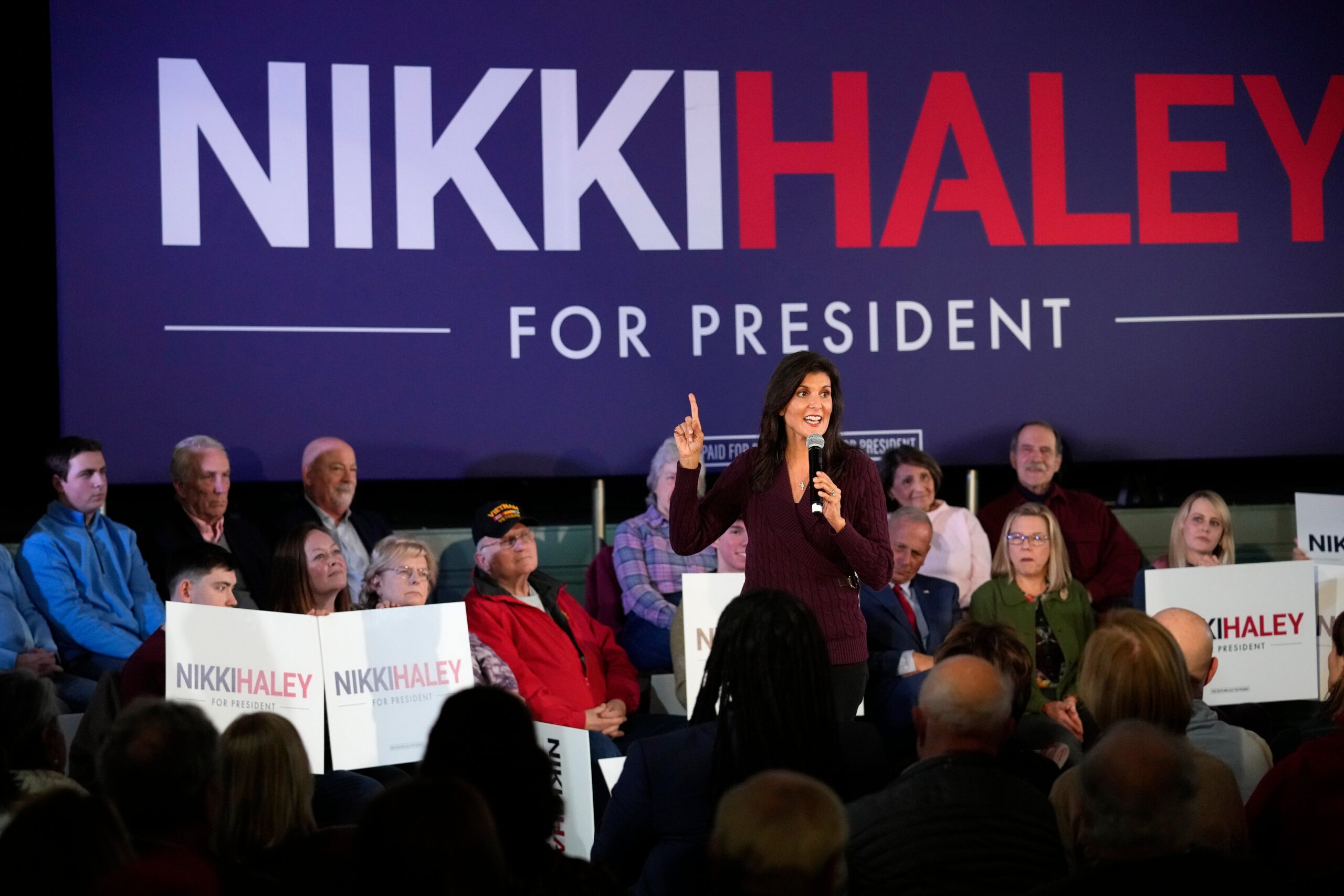 Photo: AP Robert F. Bukaty