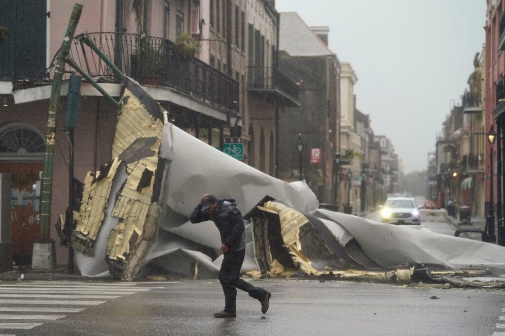 Hurricane Ida: One Dead in Louisiana, More Than a Million Are Without Power in the Region