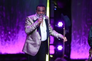 Ron Isley Finally Lets Us Know Who He’s Singing About in ‘Choosey Lover’ and the Internet is Talking