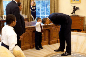 Obama Reunites with Boy who Asked to Touch his Hair 13 Years Ago