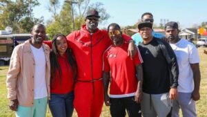 In the Spirit of Thanksgiving, Former NBA Star Stephen Jackson Unveils New Basketball Court in His Hometown of Port Arthur, TX
