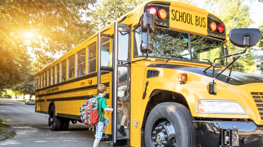 Newberg School Staffer Shows Up for Class in Blackface, Calls Herself Rosa Parks to Protest Vaccine Mandate