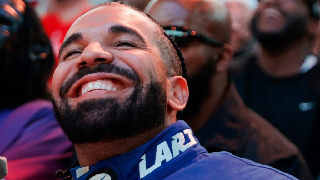 Drake Doesn’t Have The Guts For a Real Hip-Hop Battle, And We All Know Why …