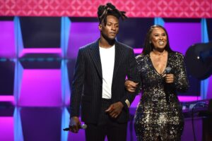 DeAndre Hopkins is Going to The Super Bowl to Make His Mom Proud, Though She’s Never Seen Him Play