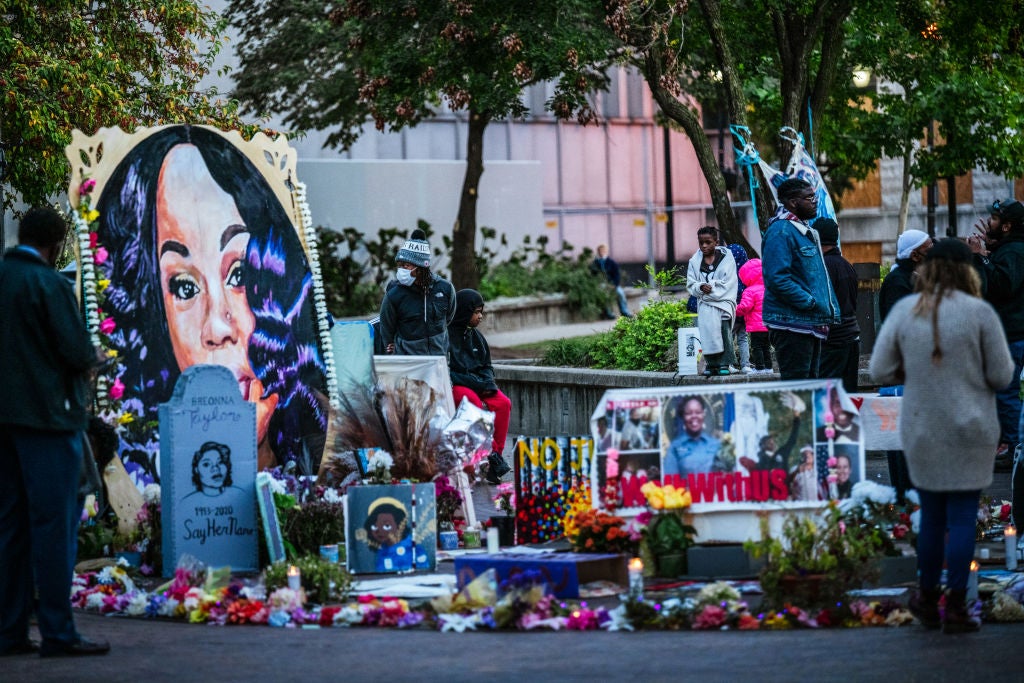 Grand Jury Audio in Breonna Taylor Case Proves LMPD and Witnesses Had Different Stories, but Omits Daniel Cameron's Recommendations to Jurors