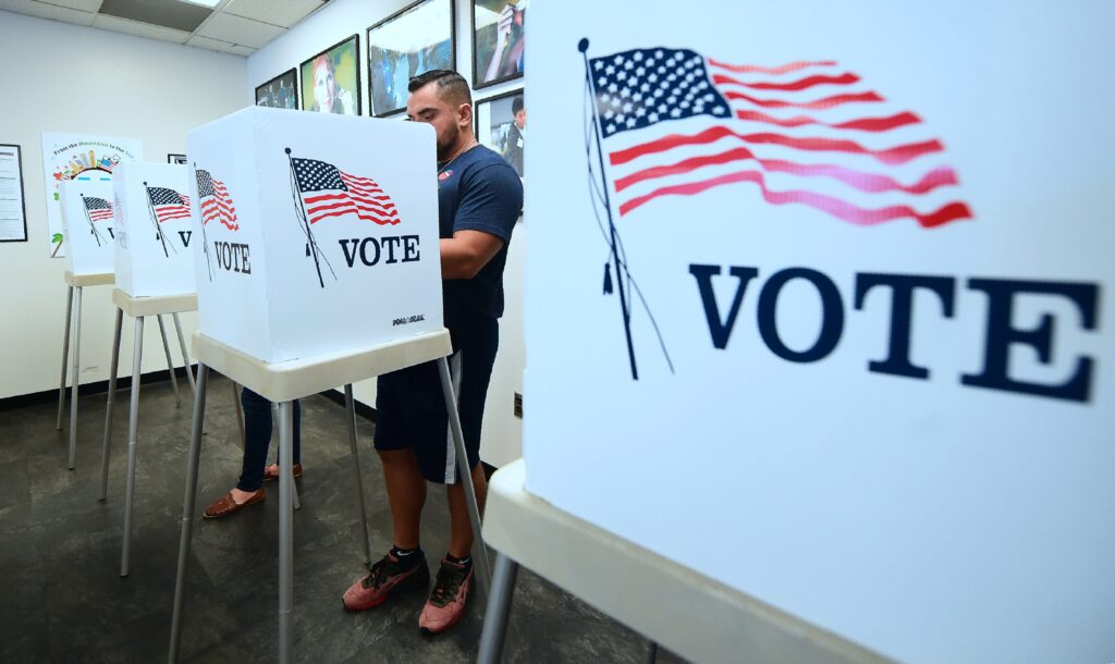 Illinois Cancels Voter Registrations for Almost 800 Former Inmates
