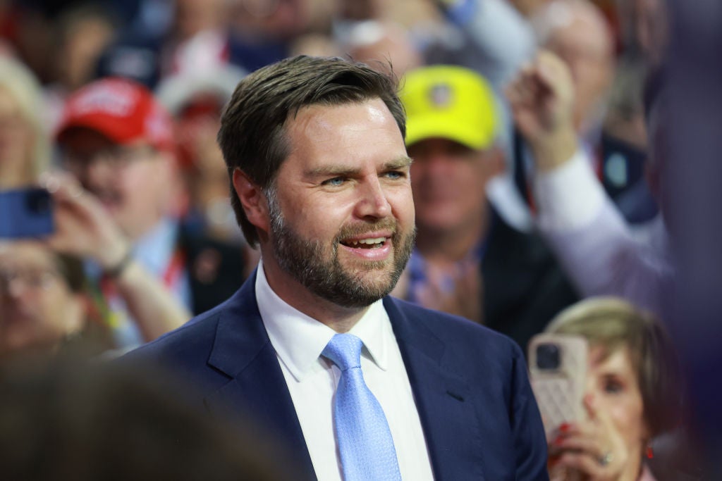 Kamala Harris, Michelle Obama Are Being Petty AF Toward JD Vance, Trump. And Here’s Why They Should Be