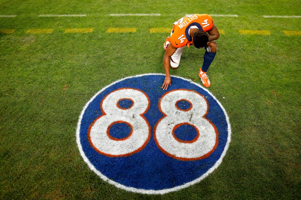 The Denver Broncos Put On for Demaryius Thomas and Other Takeaways From Week 14 of the NFL