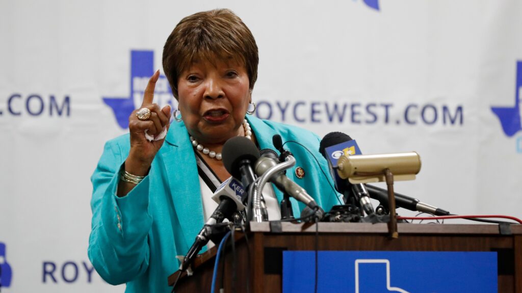 Sharpiegate: Democrats Launch Probe Into Whether Team Trump Worked to Muddy Hurricane Facts