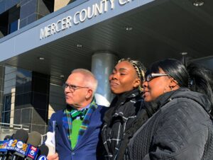 New York City Shells Out $625K to Woman Whose Baby Was Ripped from Her Arms During Welfare Office Confrontation