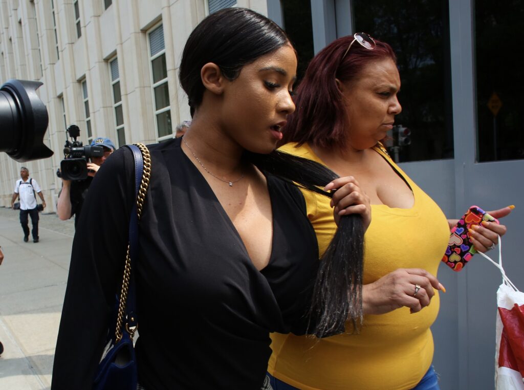 Joycelyn Savage Now Says She’s a Victim of R. Kelly, Selling Story Through Online Subscription Service
