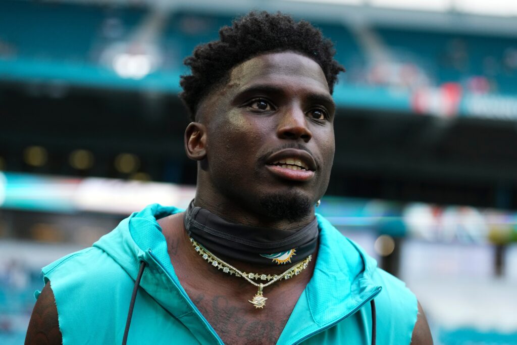 WATCH: What Really Happened Between Police and Miami Dolphins Superstar Tyreek Hill