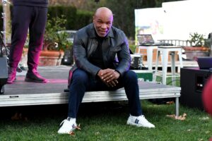 Mike Tyson Appears to Punch Passenger on Flight to Florida