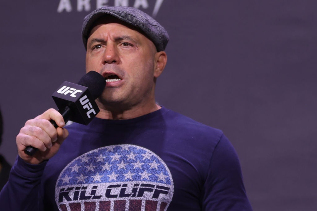 Michelle Obama Can Beat Donald Trump in 2024 Presidential Election, Says Joe Rogan Believes