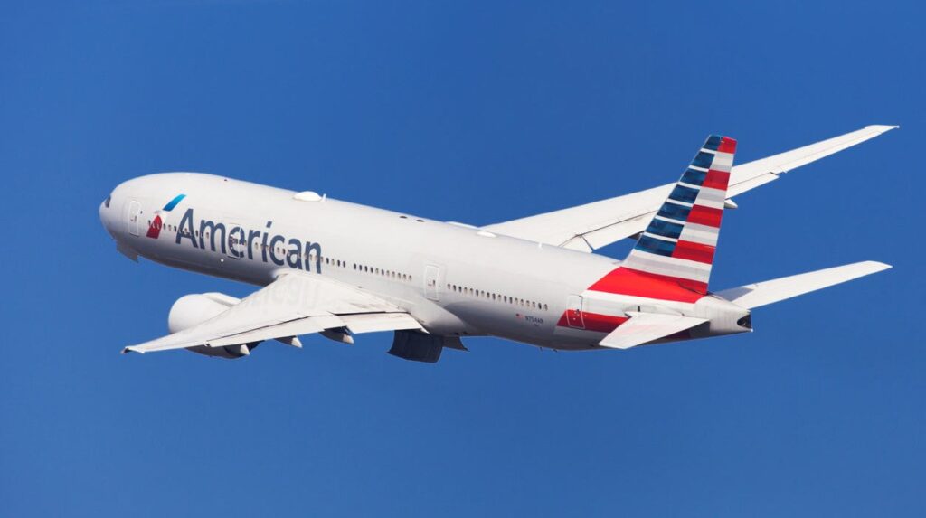 Dear American Airlines, I Hate You With My Whole Heart