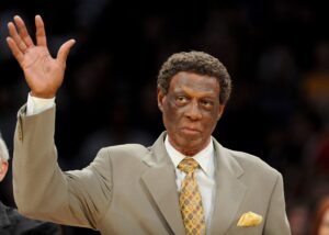 NBA Great Elgin Baylor Dead at 86