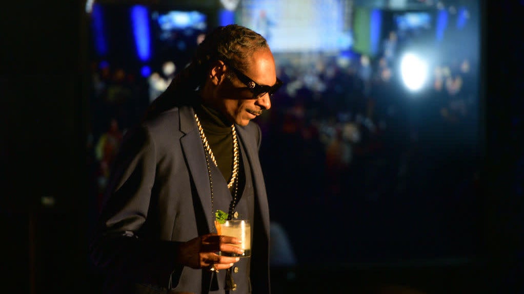 Snoop Dogg’s Newborn Grandson Dies Just 10 Days After His Birth