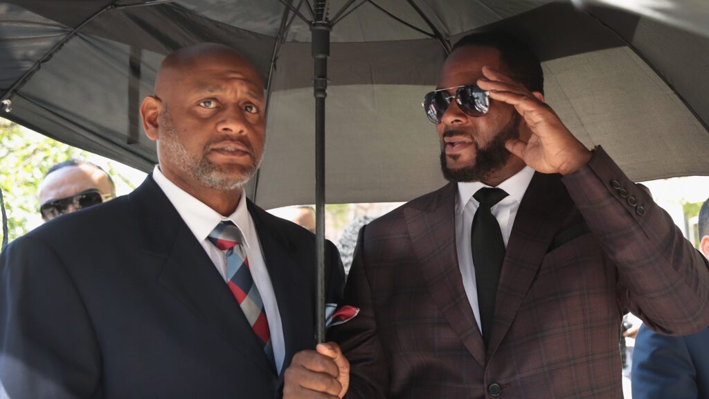 It's the Refund to Ignition: Woman Who Paid $100,000 for R. Kelly's Bond Wants Her Money Back