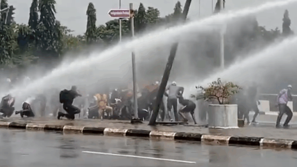 Nigerian Police Force Says it Will Disband Special Anti-Robbery Squad, Amid Protests Against Corruption and Police Brutality