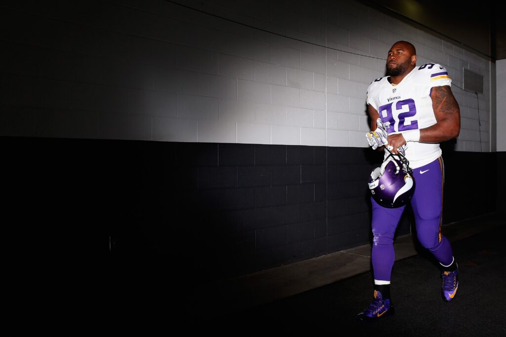 Ex-Viking Tom Johnson Wins $475,000 Settlement in Police Brutality Lawsuit