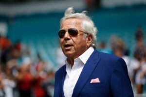 New England Patriots Owner Robert Kraft Brings Over 1 Million COVID-19 Masks From China on Team Plane