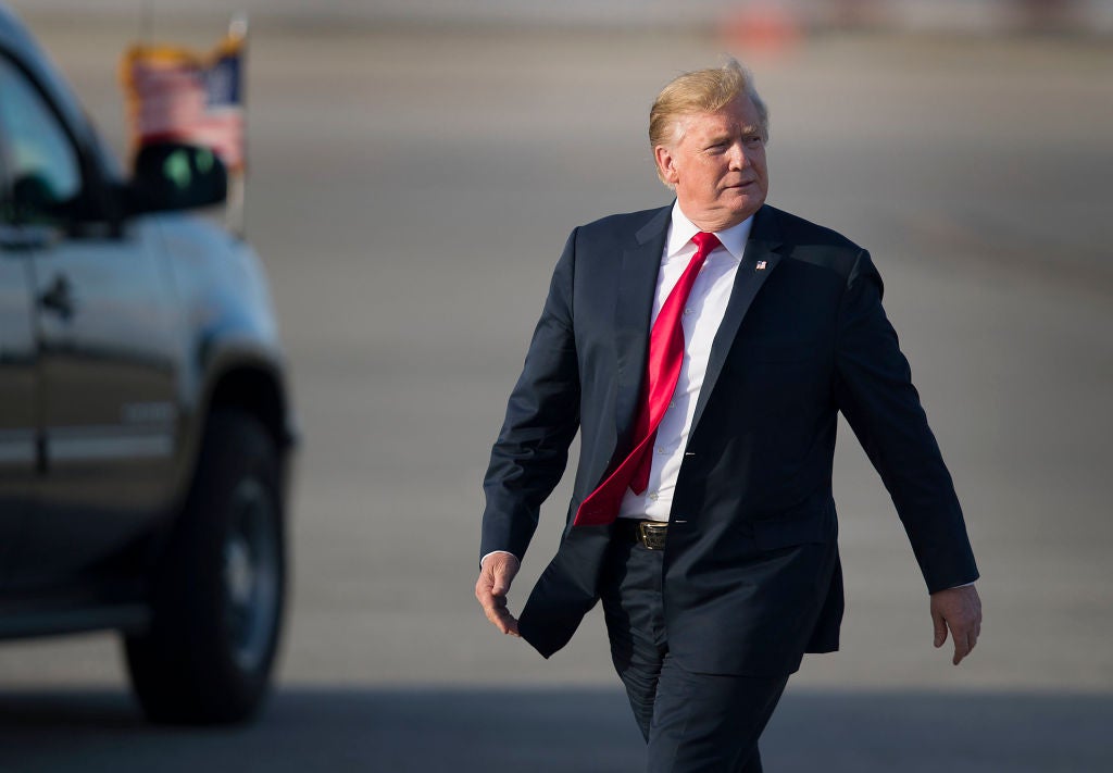 Trump Hits Golf Course With Rush Limbaugh and Without a Hint of Style
