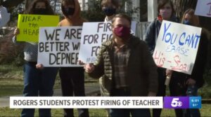 Students Protest Firing of Arkansas Teacher Who Called Lawmakers Out for Being Fragile AF Over 1619 Project Curriculum