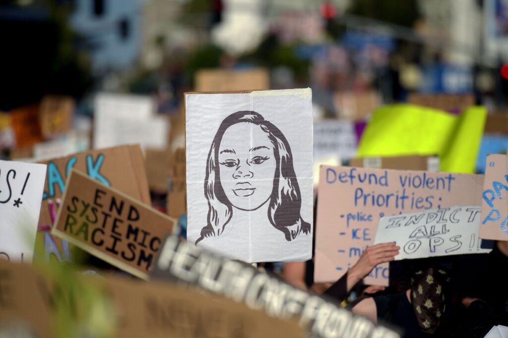 Louisville Bans No-Knock Warrants With 'Breonna's Law,' But Her Killers Still Haven't Been Arrested