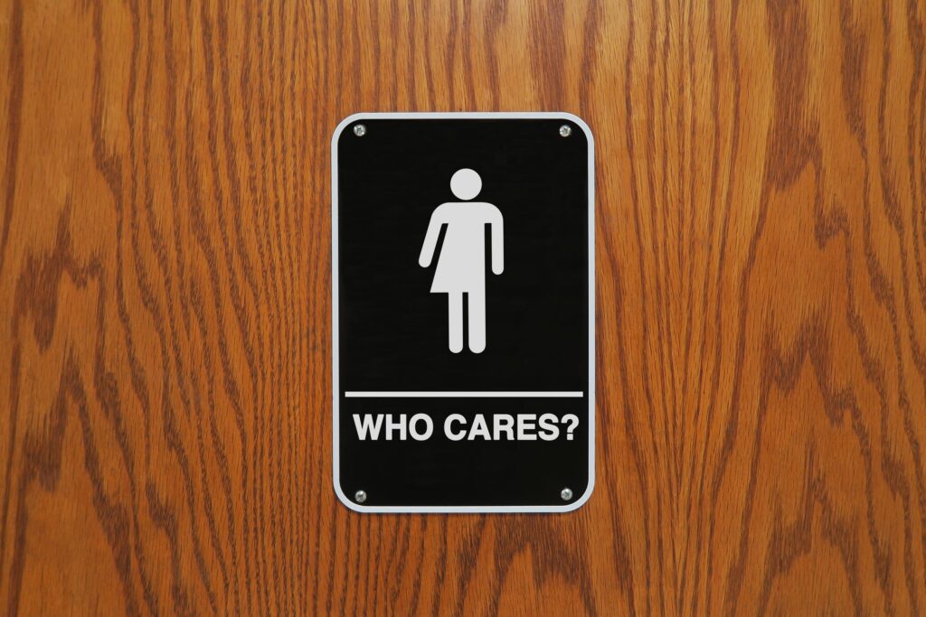 Trans Bathroom Panic: HS Girl Expelled for Kicking a Boy in the Groin After He and Others Crash Girls Room in Transgender Protest