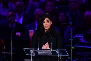 Vanessa Bryant Demands 'Harshest Possible Discipline' for Deputies Who Allegedly Leaked Photos From Kobe Bryant's Helicopter Crash