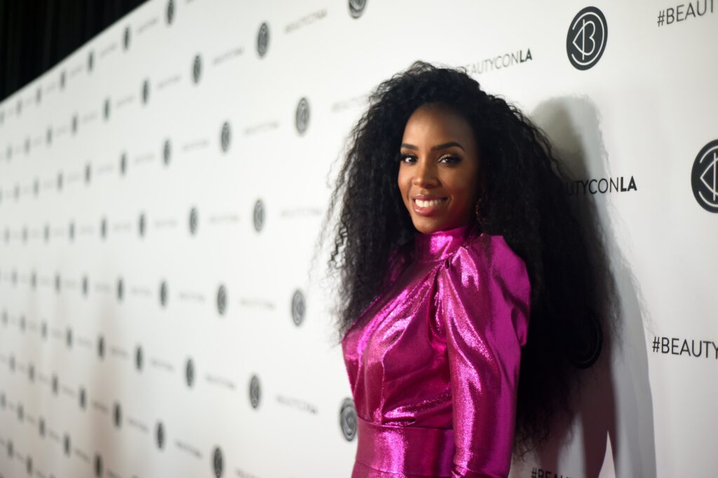 Kelly Rowland Shares Sweet Photos of Her Biological Father for Father's Day